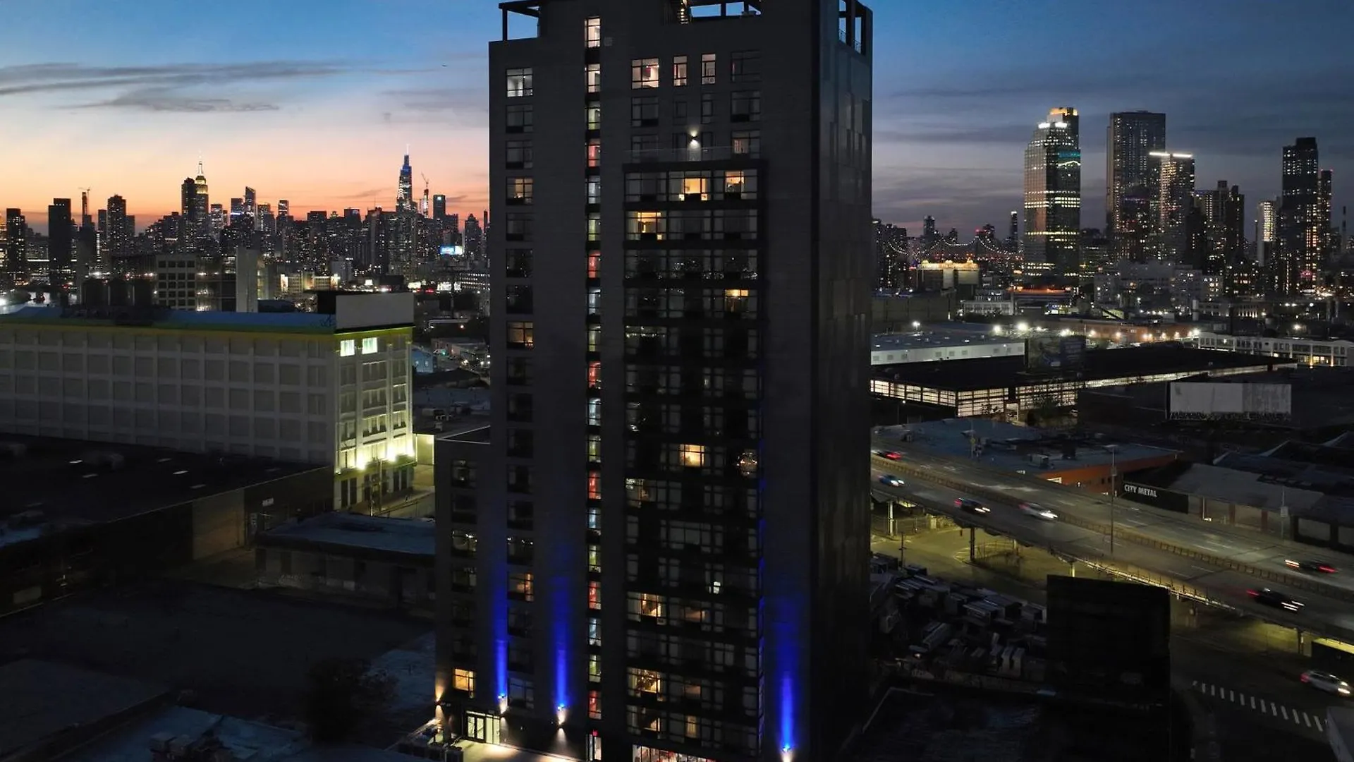 Holiday Inn Express Long Island City E - New York By Ihg