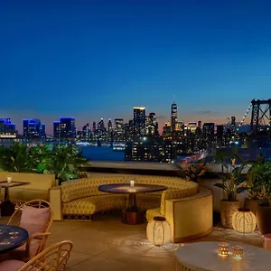Moxy Brooklyn Williamsburg Hotel